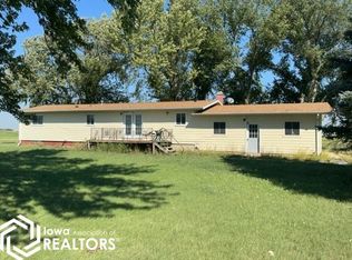2179 120th St, Livermore, IA 50558