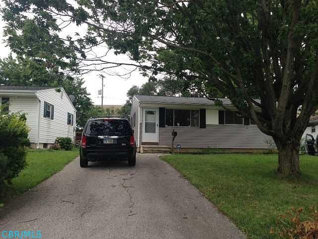 2nd image of 515 Westmoor Pl