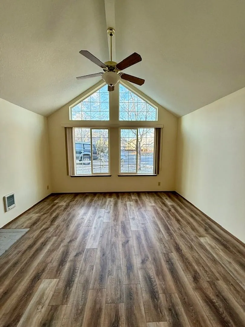 Building Photo - 2082 NE Veronica Ln