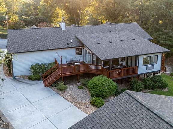 2nd image of 2390 Stone Dr SW