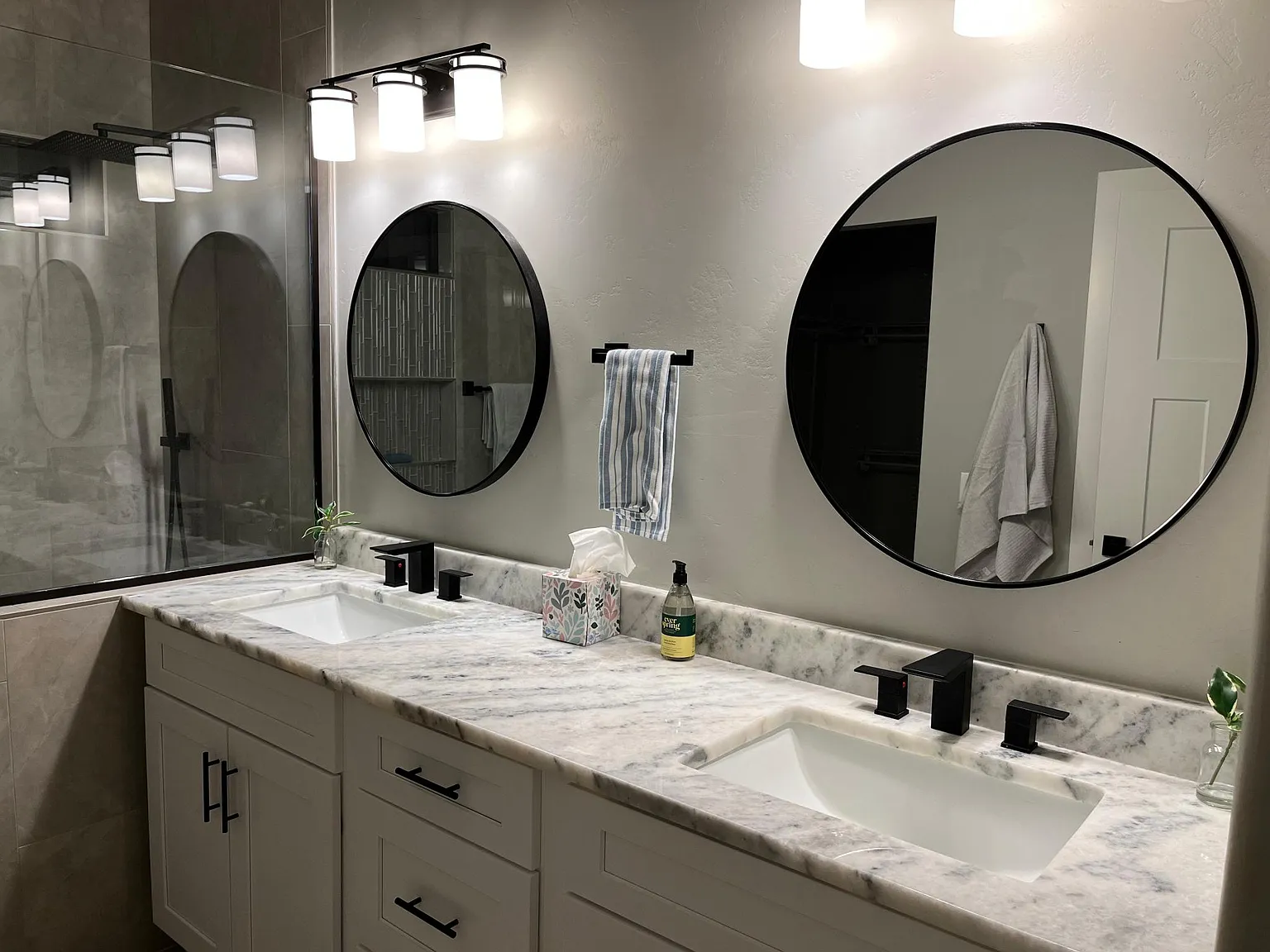 3 bed, 2118 sqft, $3,000 — Photo 3
