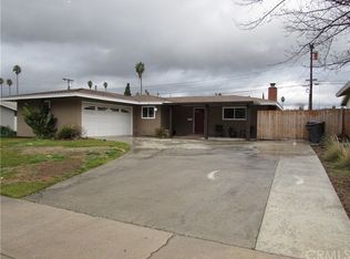 19 Brookdale Dr, Redlands, CA 92373