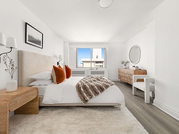 5th image of 721 Columbus Ave #33I