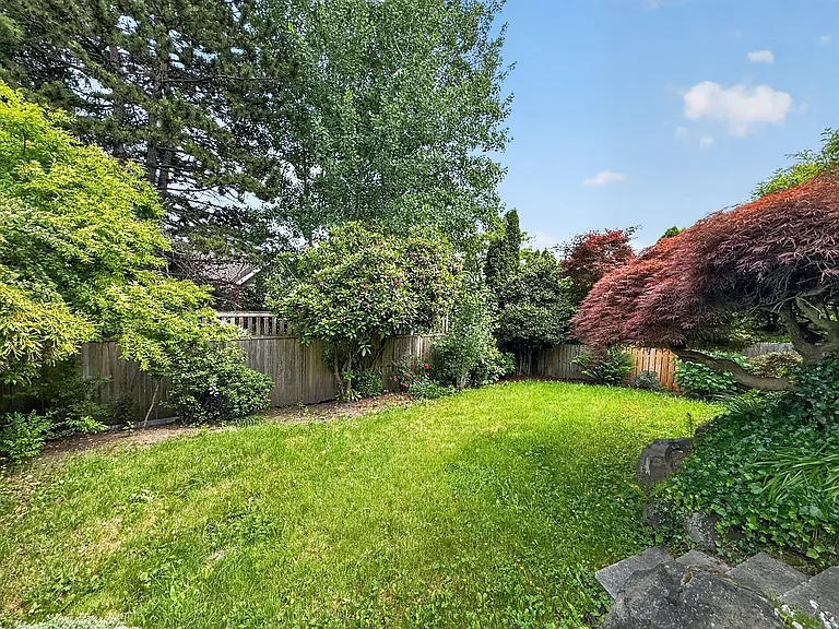 7330 57th Ave NE — Photo 14