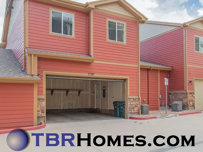 1797 Aspen Meadows Cir — Photo 2