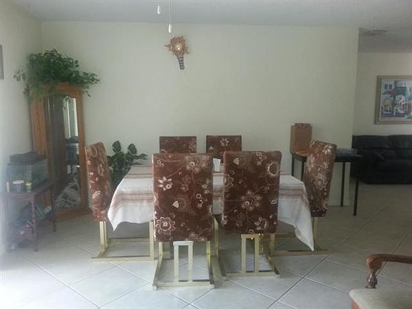 20131107053639070567000000-o