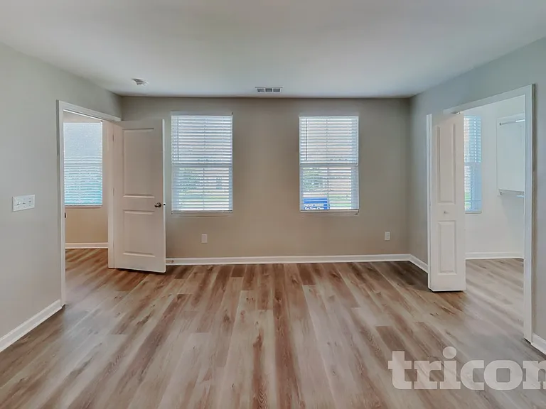2412 Solomon Ln — Photo 7