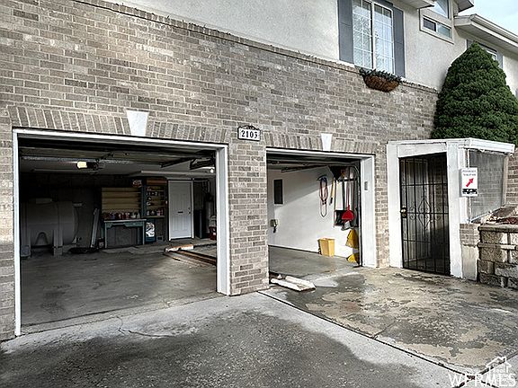 2nd image of 2103 S Mountain Vista Ln