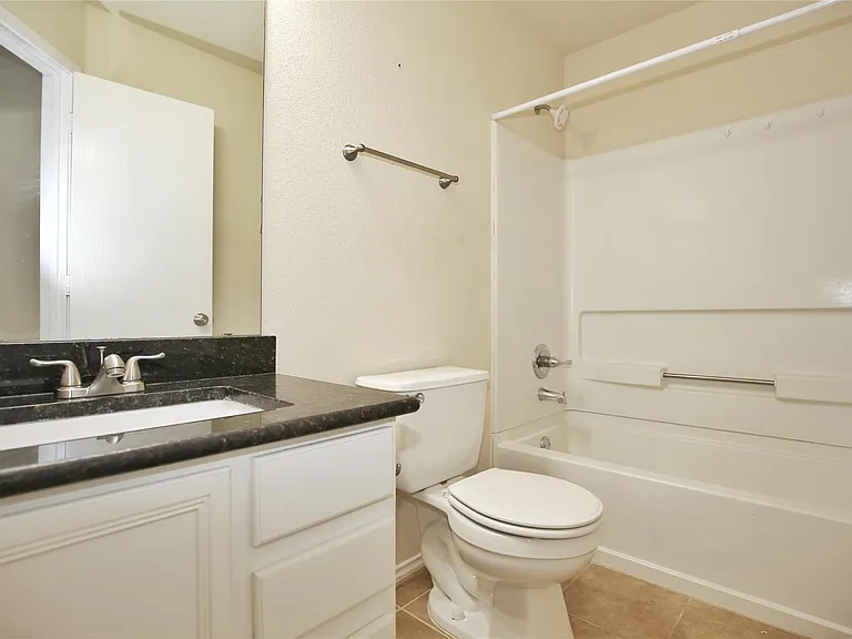 213 Rim Rock Dr — Photo 18