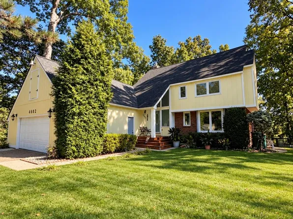 4602 Curtis Ln, Clarkston, MI 48346
