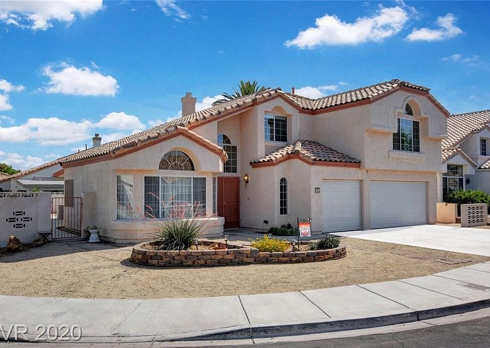 1st image of 953 Centaur Ave