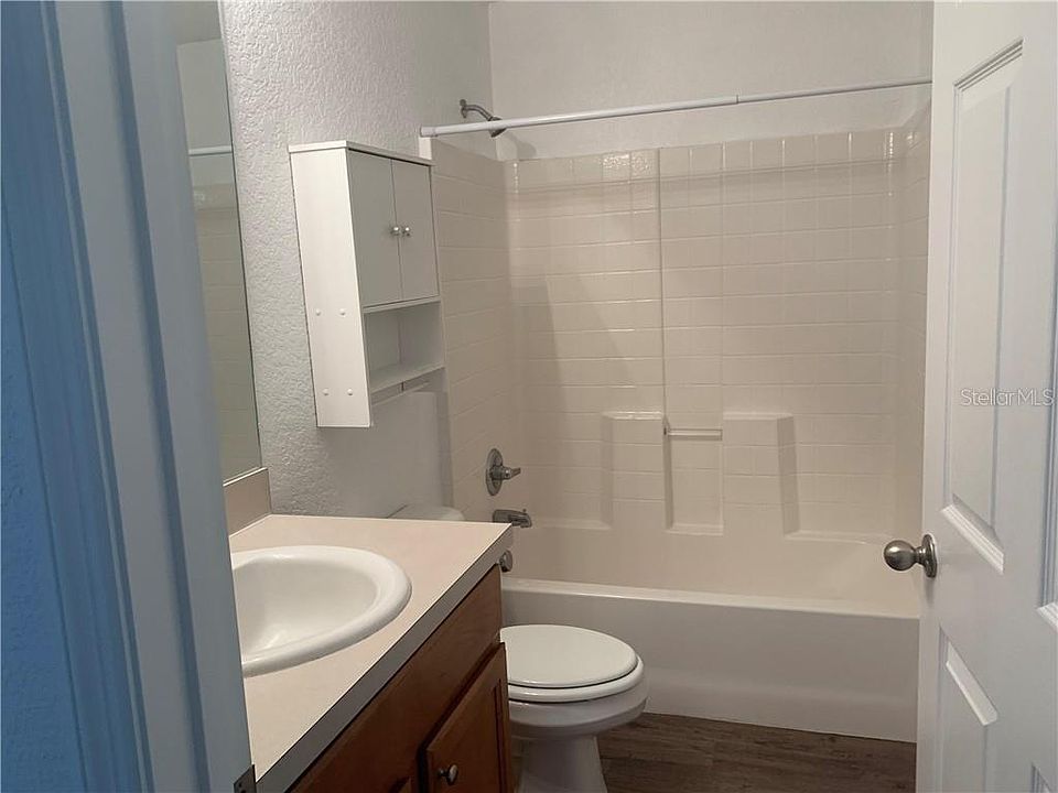1st image of 1583 Nora Ln