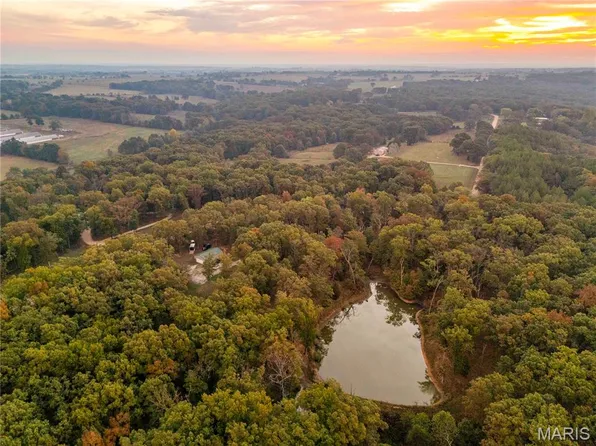 245AC Adobe Rd, Stover, MO 65078