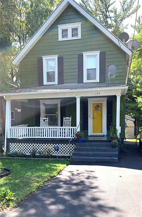 1st image of 134 Cortland Pl
