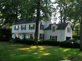 2936 Pembroke Rd, Toledo, OH 43606