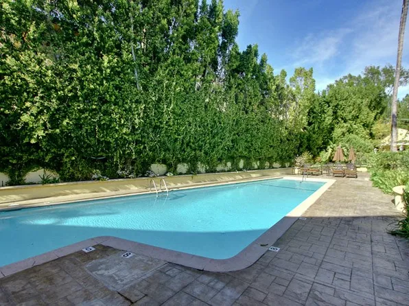 2301 Roscomare, 2301 Roscomare Rd APT 112, Los Angeles, CA 90077