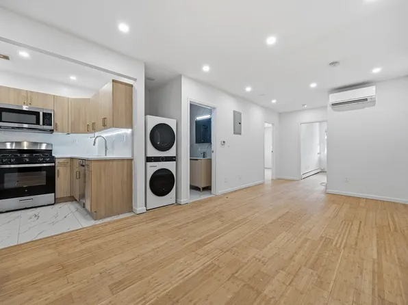 20 Starr Street image 8 of 27