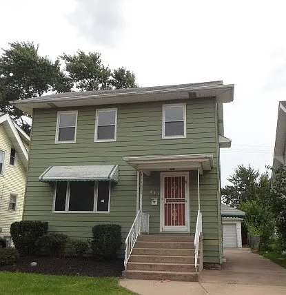 411 157th St photo 1