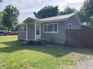 401 NW 2nd St, Minco, OK 73059