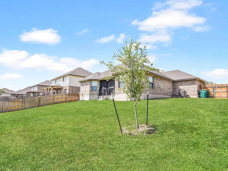 5501 Shire Dr — Photo 17
