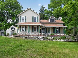 31620 W Eleven Mile Rd, Farmington Hills, MI 48336