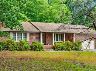 1118 Tangle Ln, High Point, NC 27265