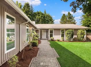 15820 NE 50th Ct, Redmond, WA 98052