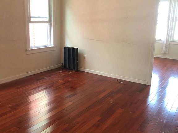 4th image of 7932 69th Ave #2F