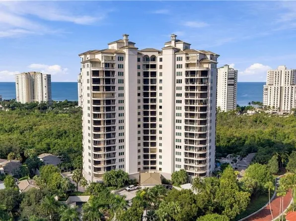 8930 Bay Colony DR #2002, NAPLES, FL 34108