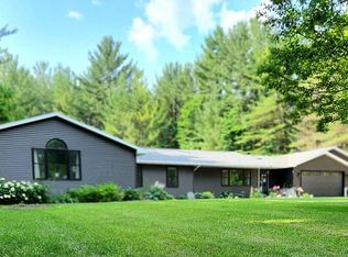858 E Chippewa River Rd, Midland, MI 48640