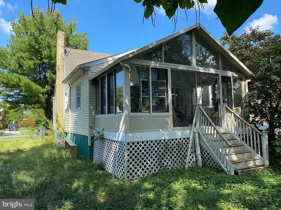 2nd image of 9 Wilson Ave