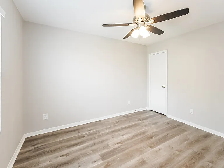 9816 Lace Flower Way — Photo 15