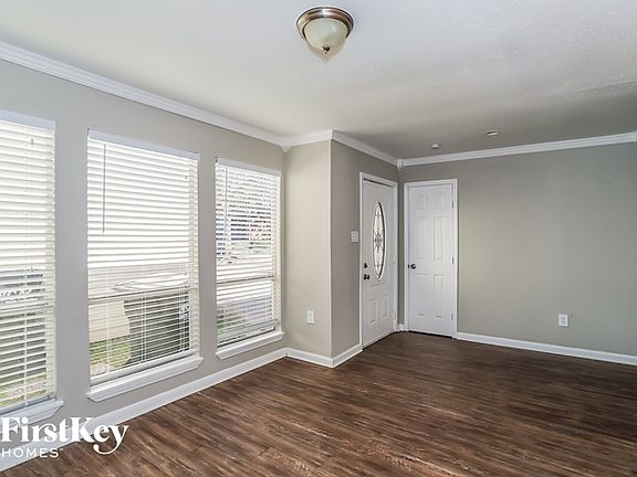 2nd image of 15919 Red Willow Dr