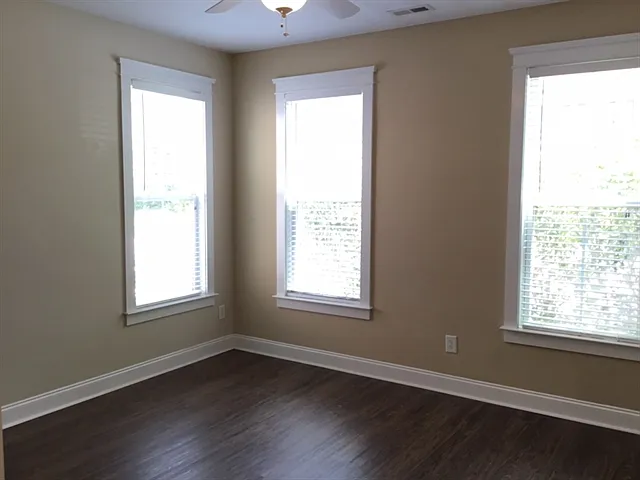 1304 Carol Oaks Dr — Photo 14