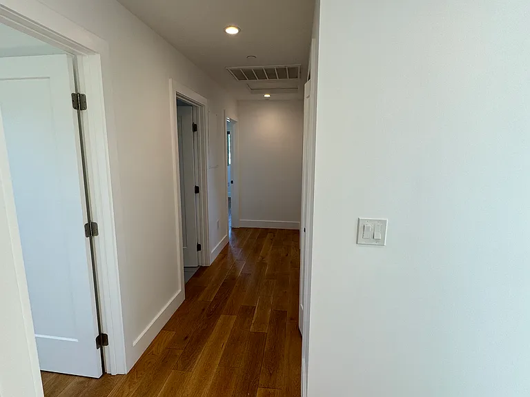 429 N Lomita St — Photo 21