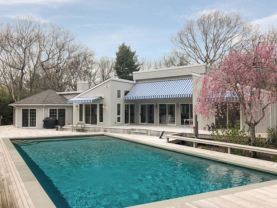 1st image of 29 Shorewood Dr