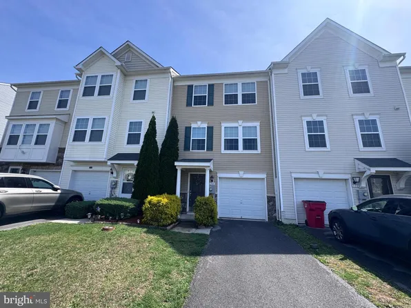 334 Rumbling Rock Rd, Hedgesville, WV 25427