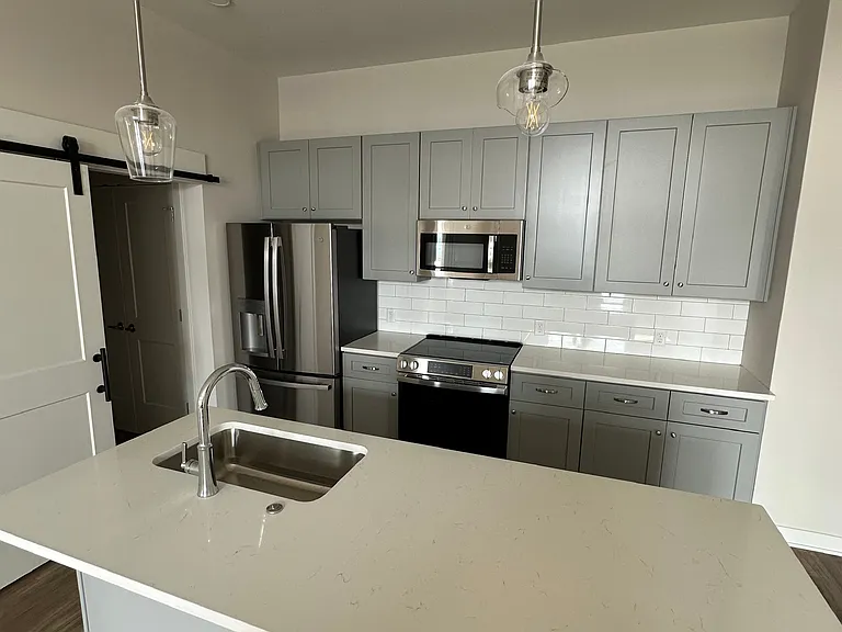 1305 Plaza Ct #208 — Photo 11