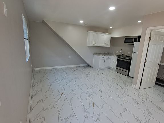 2nd image of 4666 Tango Way