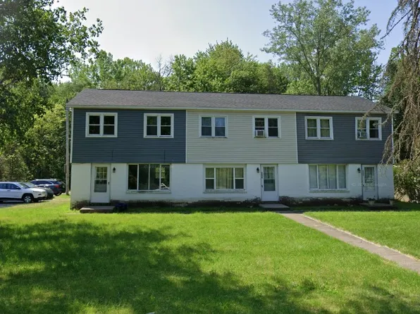 5836-5840 Glendora Rd, Cicero, NY 13039