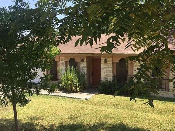 2nd image of 3203 Santa Fe Dr