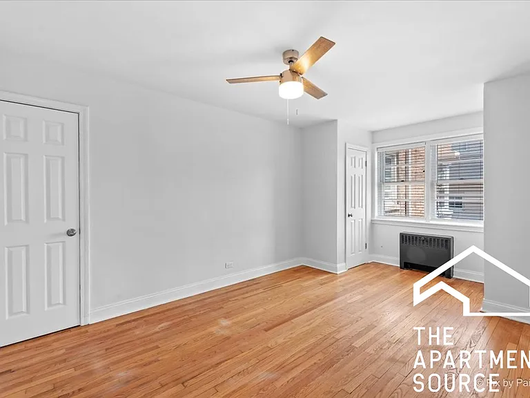 2729 W Berwyn Ave #2 — Photo 10
