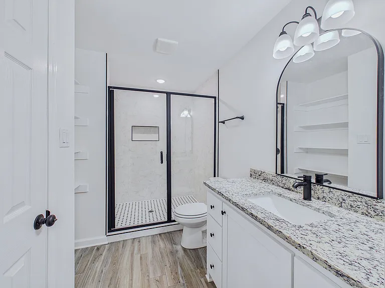 109 Coal Mountain Rd — Photo 4
