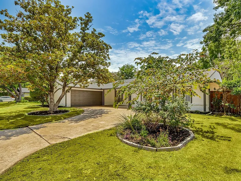 15725 Havenrock Cir — Photo 3