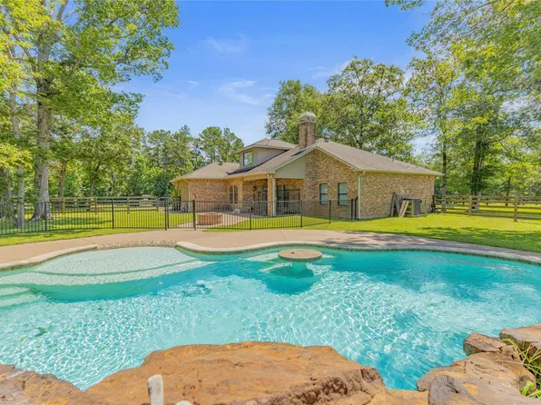 2400 Fm 3081 Rd, Willis, TX 77378
