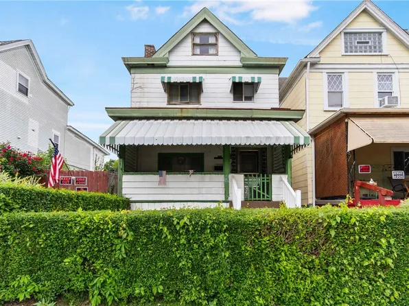 306 Russellwood Ave, Mc Kees Rocks, PA 15136