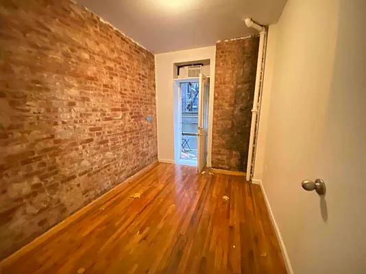 Rented by Best Apartments North Inc | media 7