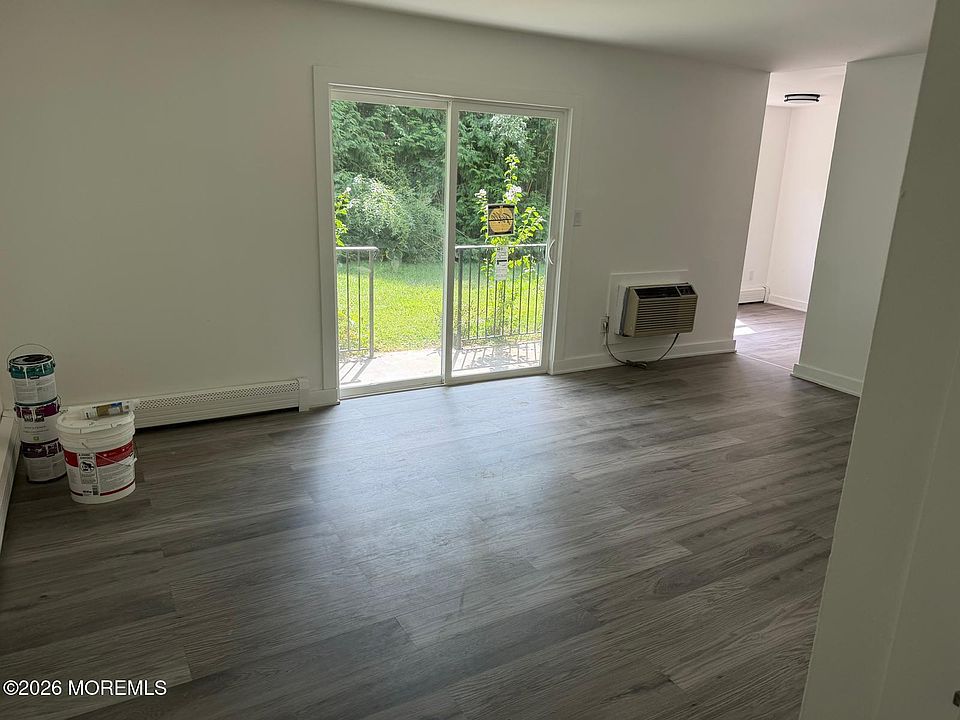 1st image of 735 Greens Avenue #18A