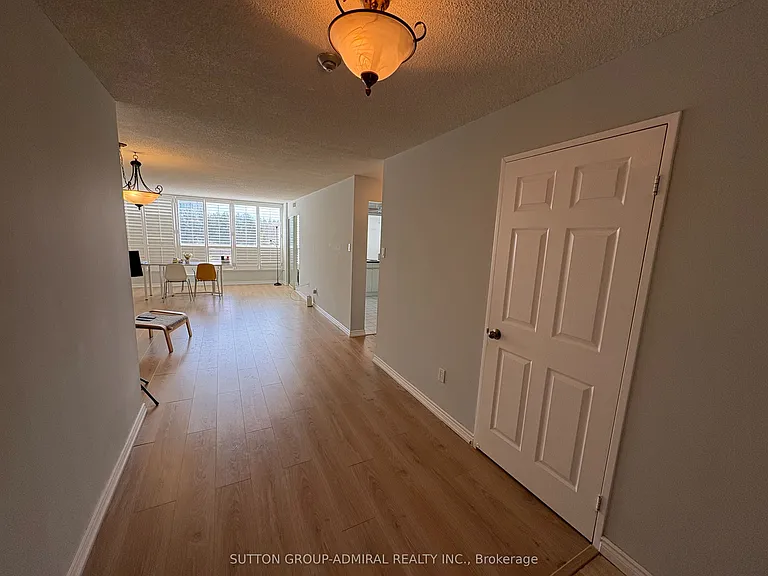 1 Clark Ave W #701 — Photo 3