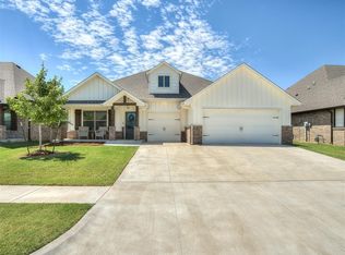 11817 Kylie Elizabeth Rd, Yukon, OK 73099